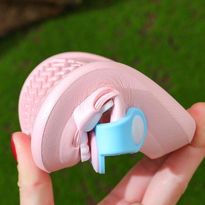 Girls' Sandals, Children's Summer Indoor Soft-Soled Anti-Slip Slippers for Infants and Toddlers, Cartoon Closed-Toe Hole Shoes for Boys.