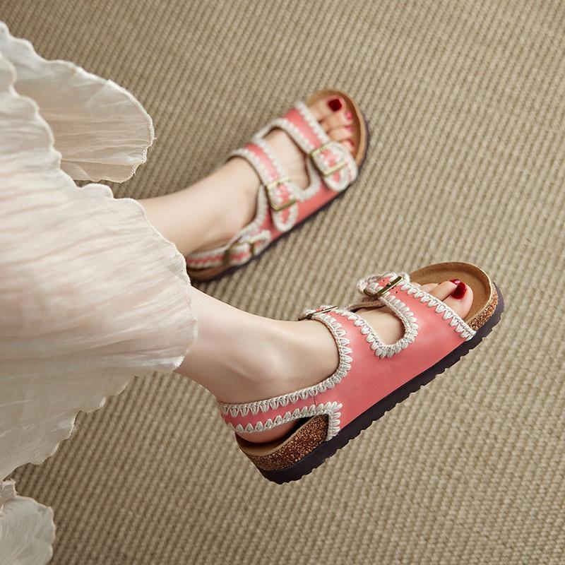 4.5Cm~ New soft leather sandals women's summer wear is not tired of feet with skirts, beautiful small thick-soled Birkenstocks