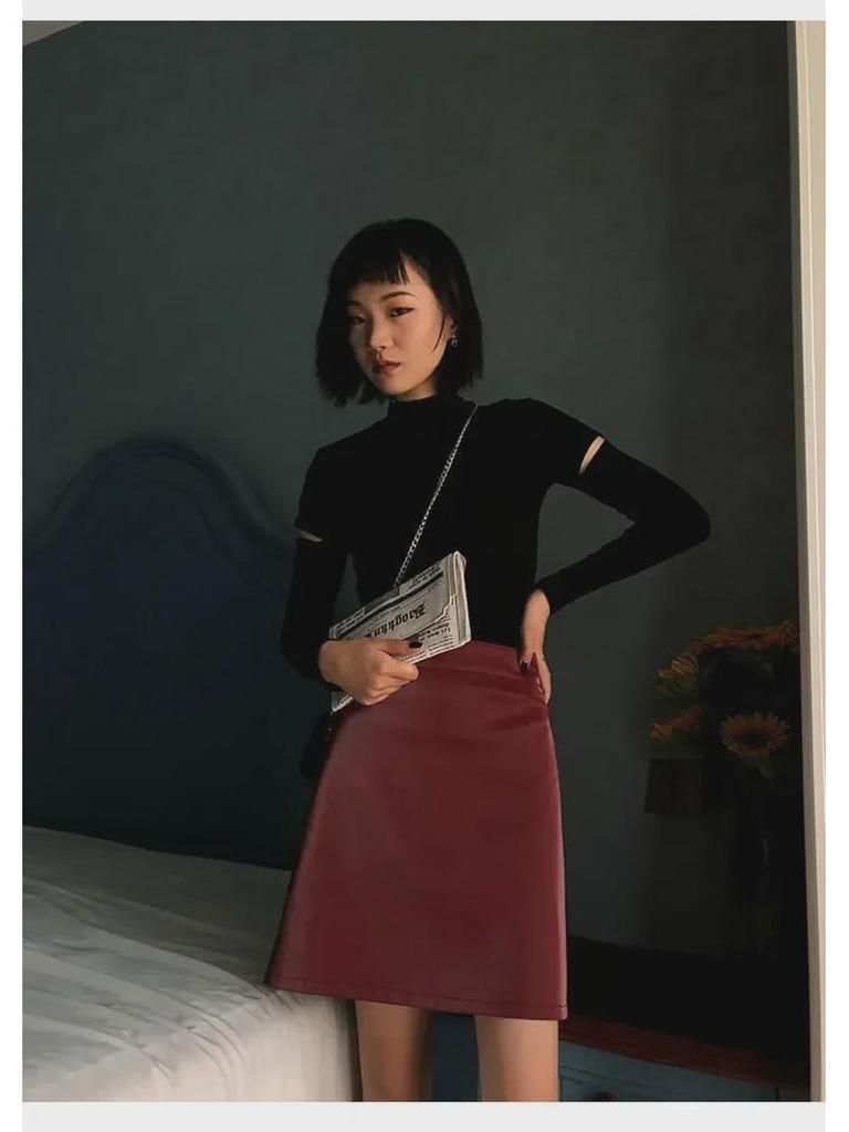 Black Leather High-Waist A-Line Skirt: Perfect for Spring & Autumn
