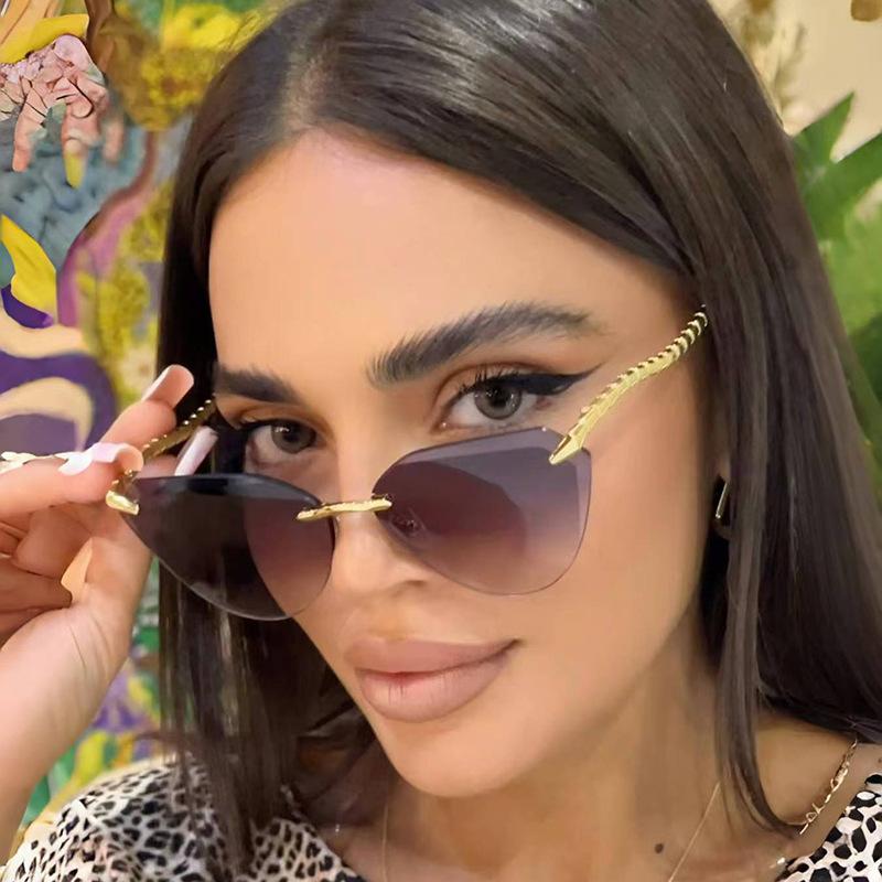 Vintage Style Sunglasses Women Rimless Cut Edge Snake Shape Leg Women's Sun Glasses Outdoor Activity Men's Glasses