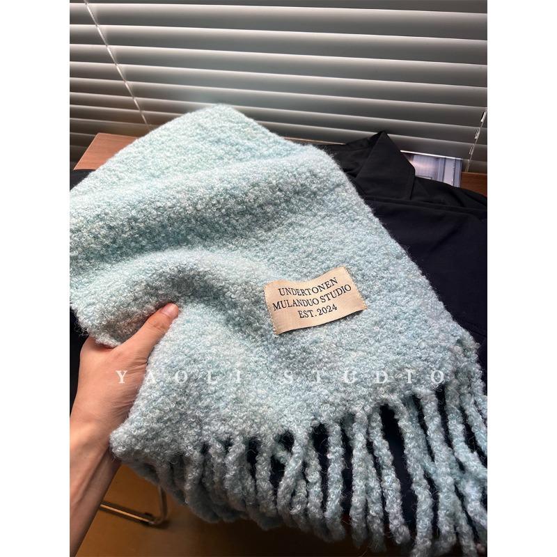 

New Year Red Atmosphere Fringed Scarf for Women Warm and Cold-proof Shawl Scarf for Autumn and Winter 240 * 29Cm (including tassel)