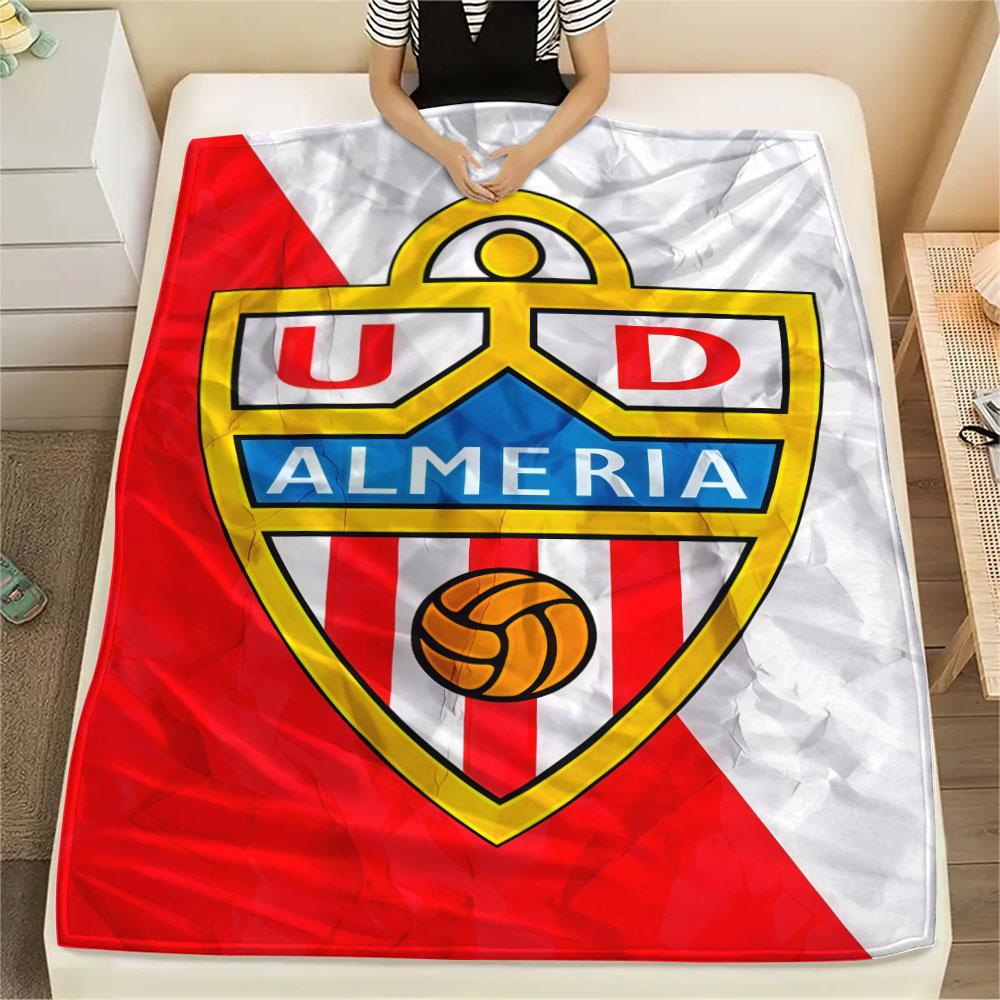 Almería FlAannel Blanket, High quality Comfortable for All Seasons, Home Decor, Warmth and Comfort