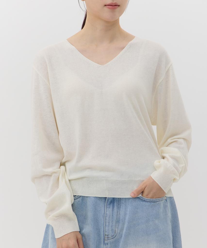 Kkomma Cmk01 V-Neck Ivory Sweater