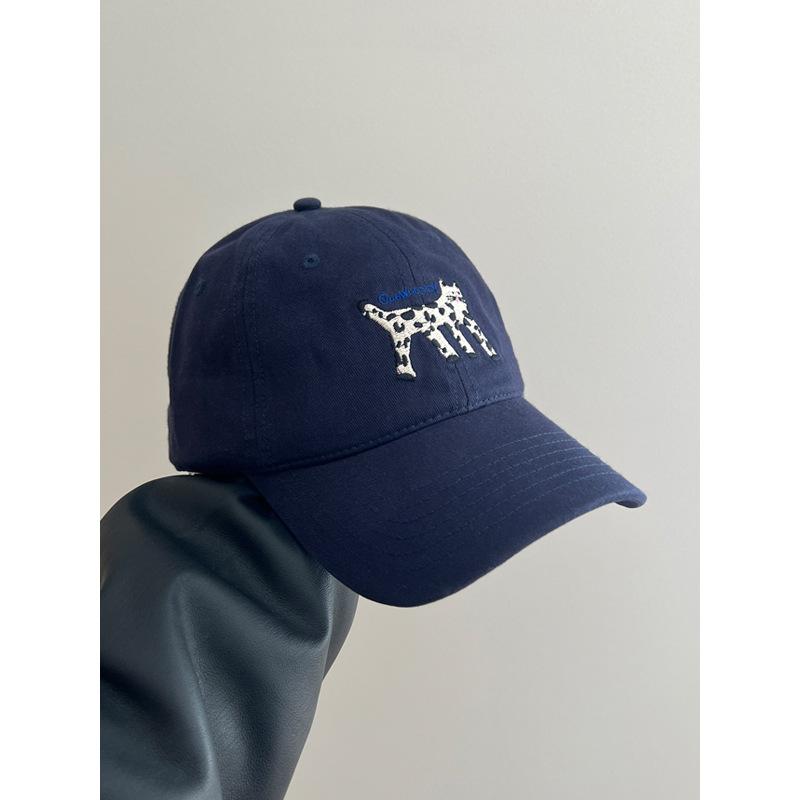 Cute spotted cat baseball hat women's spring summer new versatile student beige cap summer