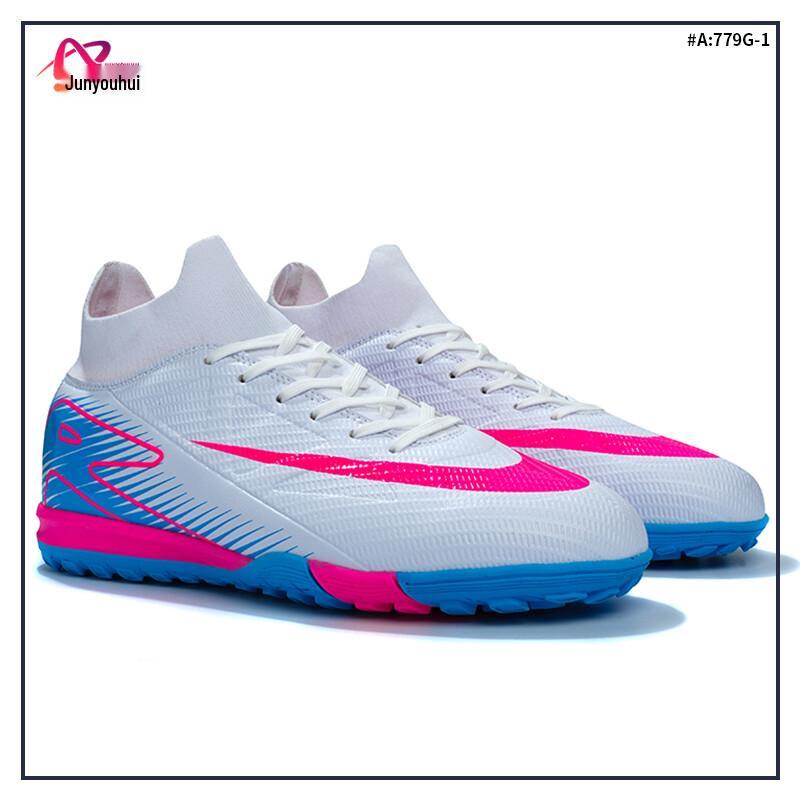 Junyouhui High-Top Turf Soccer Cleats S