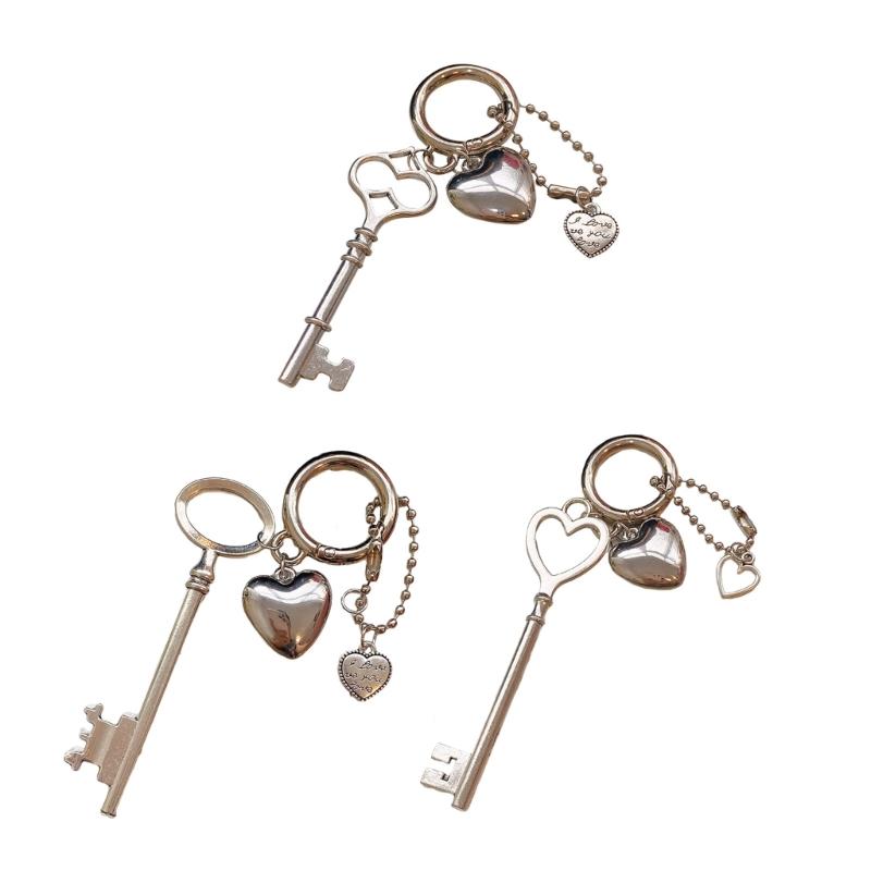 Fashionable Keys and Heart Keychains Cute Heart Keys Rings Alloy Material Backpack Bag Jewelry Gift for Women Girls