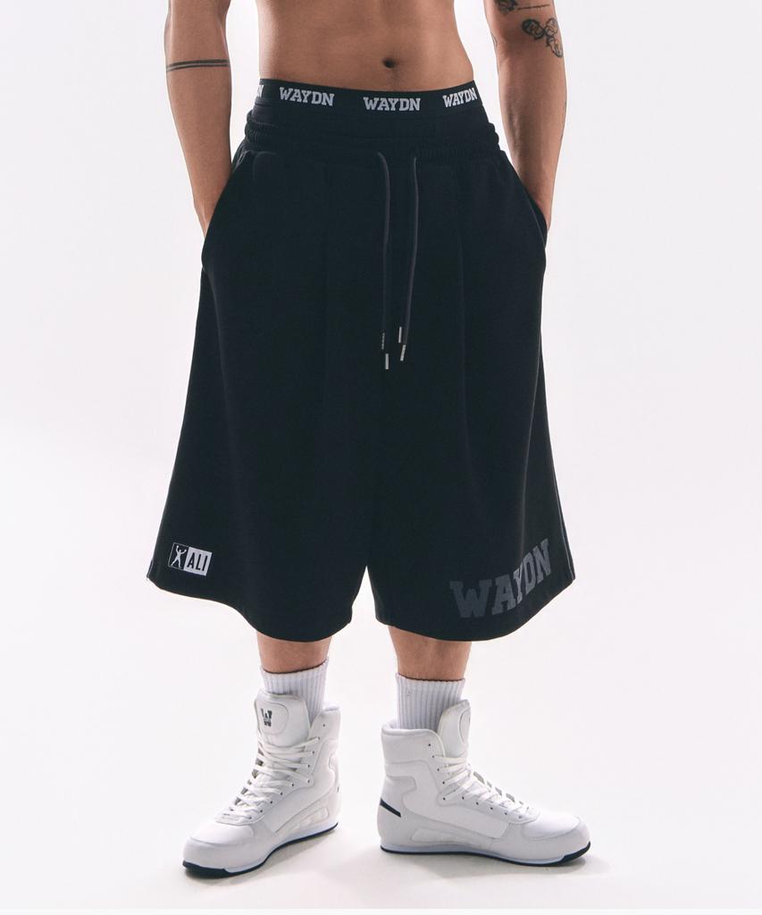 Weideun [Ali] Patch Symbol Bermuda Pants Black