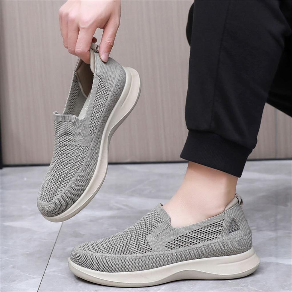 Men's Fashion Slip On Shoes Lightweight Breathable Knit Upper Casual Walking Shoes Flexible Sole Comfortable Fit