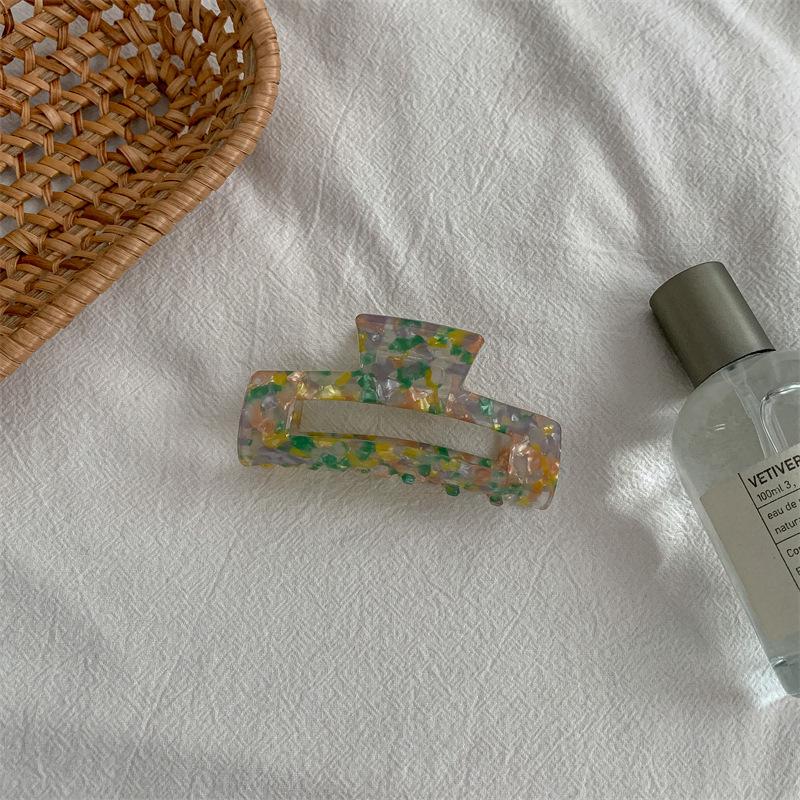 Korean Imitation Acetate High-End Shark Hair Clip - Elegant Hair Accessory for Stylish Looks