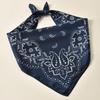 Women's Paisley Printed Square Headscarf, A Multifunctional Fashionable Scarf, A Versatile Item for Women's Commuting and Leisure.