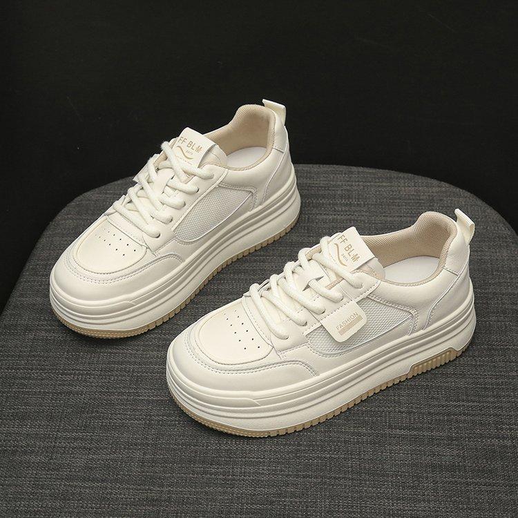 

Yanju Xiaobai shoes women s spring and autumn 2025 new shoes versatile thick baseplate shoes casual shoes muffin sports shoes 40