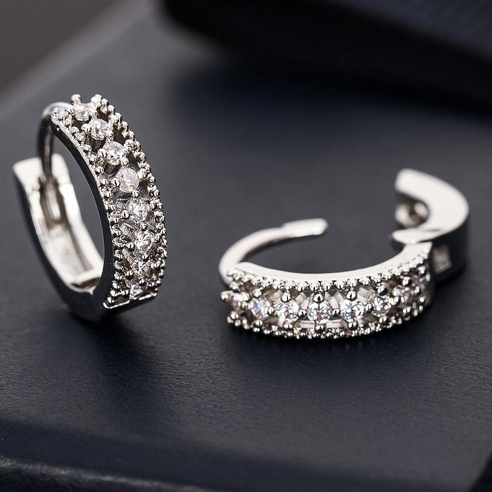 Европейский и американский стиль Циркониевые мини-серьги - Золотые и розово-золотые клипсы