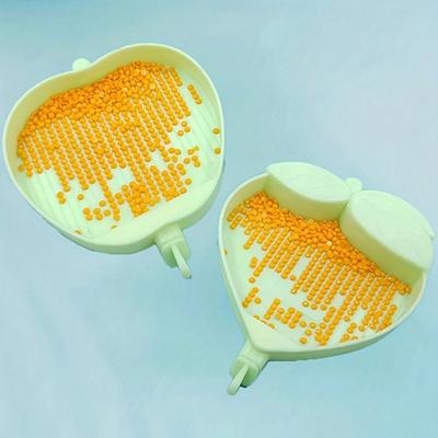 1 Diamond Painting Tool Plastic Apple Strawberry Dot Drill Tray DIY Dot Drill Pen Diamond Storage Tray for 5D Diamond Painting Art Lovers