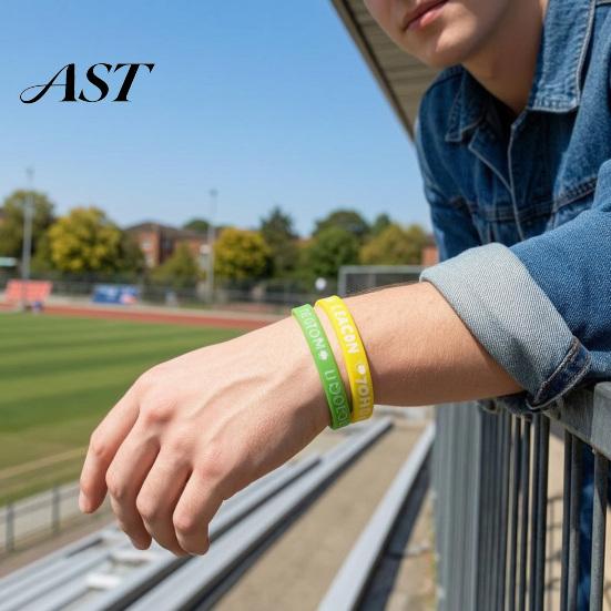 Elastic Bracelets for Student Parties 6 Pcs Welcome Back To School Bracelets, First Day of Party Silicone Wristbands Students, Prize Accessories,