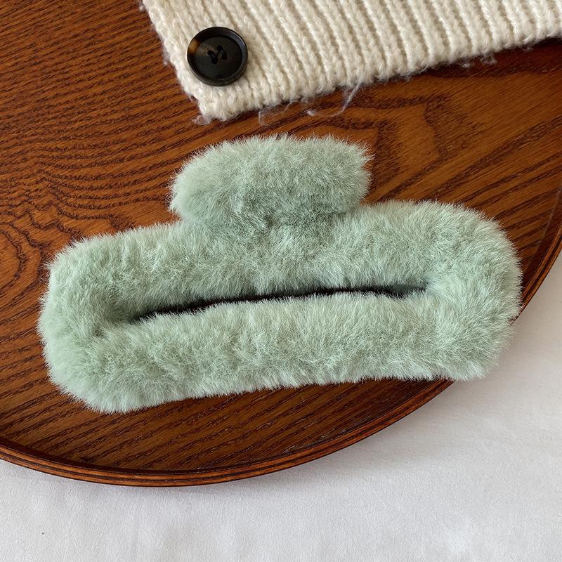 Korean Large Square Plush Hair Clip for Women Fashion Temperament Shark Clip Barrettes Girl Headwear Hair Accessories