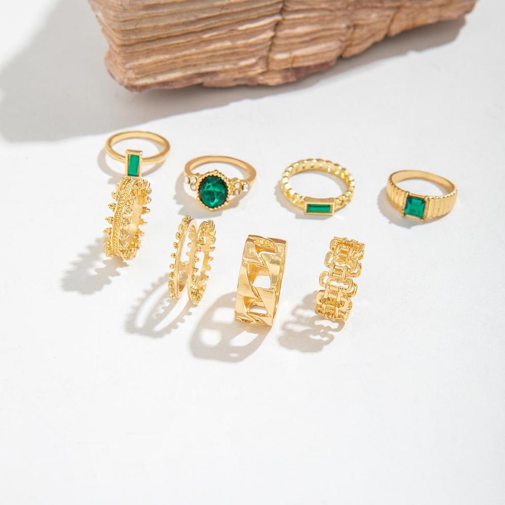 Cross Border French Retro Imitation Grandmother Emerald Joint Ring Women's Jewelry Niche Design Hollow Geometric Ring