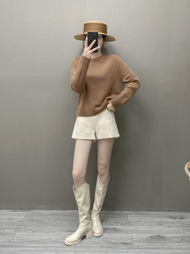 Damski Oversize'owy Sweter Żakardowy z Kaszmiru - Okrągły Dekolt Warstwa Bazowa