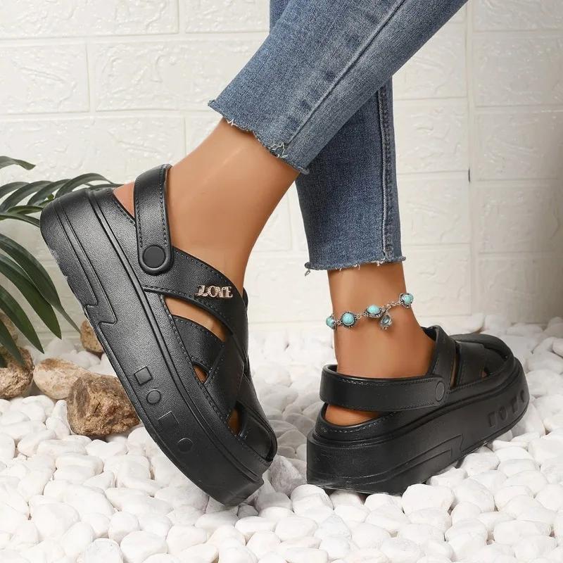 2025 New Women's Shoes Slip-on Women's Sandals Best Seller Beach Sandals Women Summer Solid Closed Toe Sandals Zapatos