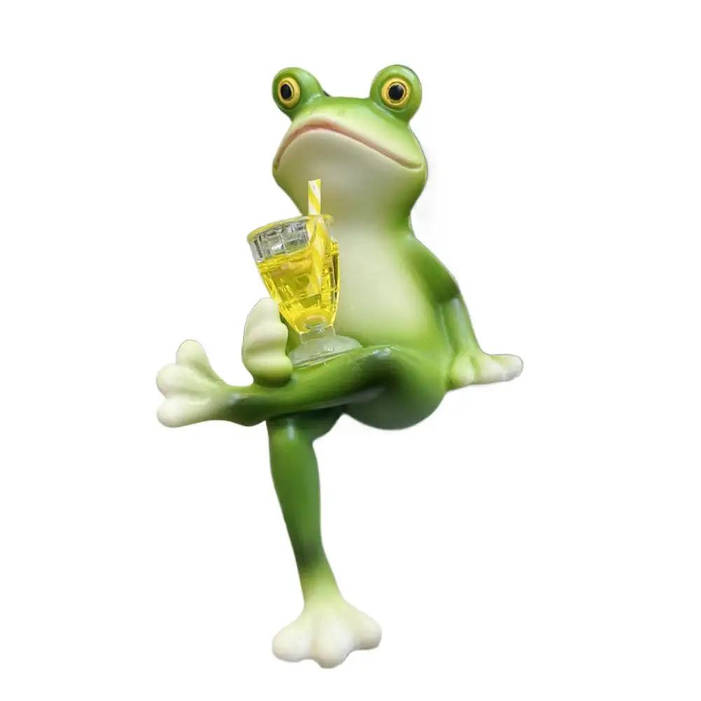 

Frog Ornament Resin Decorative Cartoon Animal Hand-Painted Sitting Lying Down Standing Frog Figurines for Outdoor Balcony G W0Q2