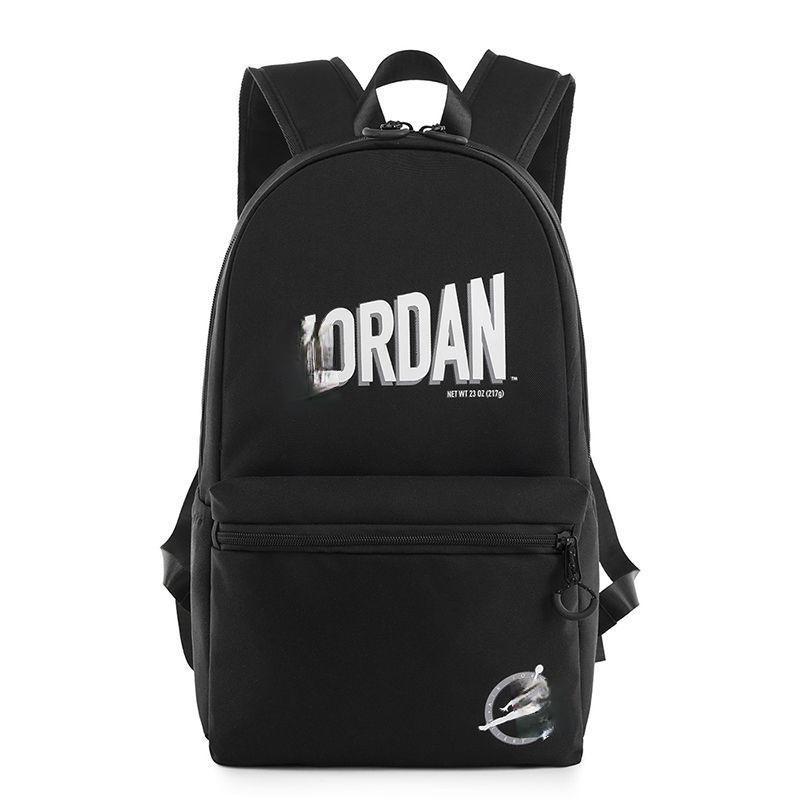 

Trendy Large Capacity Backpack for Students: Ideal for Elementary to High School and Travel чорний