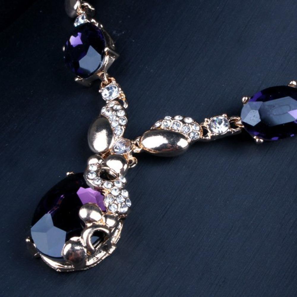 Chain European and American Crystal Gemstone Collarbone Chain Personalized Earrings Bracelet Ring Four-piece Set Sweater Chain