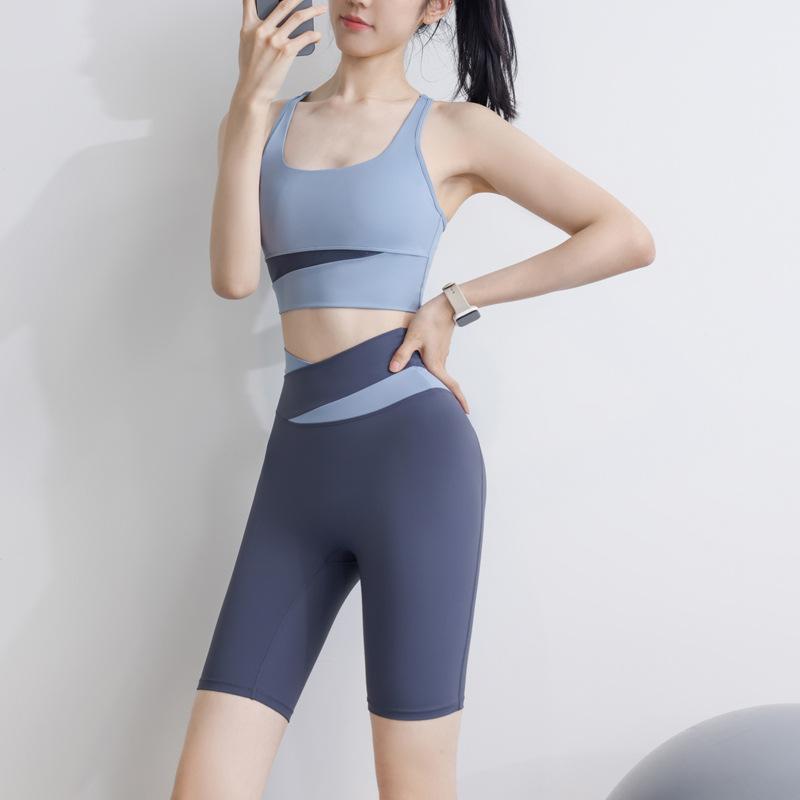 Women Slim Yoga Sports Suit Fashion Tank Top and Sports Shorts Tracksuit Casual Gym Running Sports Bra Vest Shorts Athletic Set