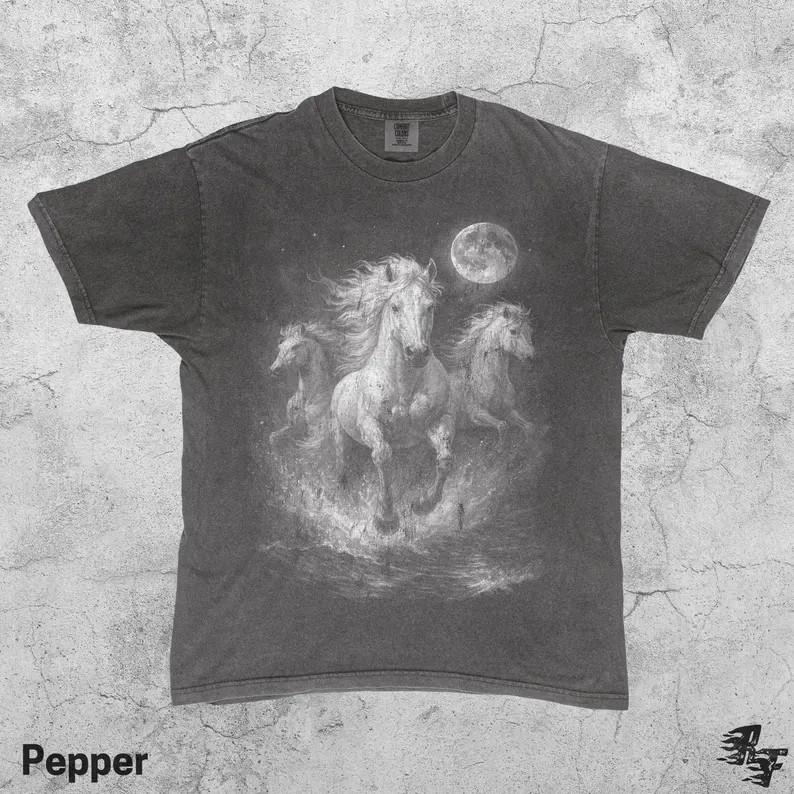 Three Wild Horses Vintage 90s TShirt Retro Moon Graphic Tee Galloping S3XL S