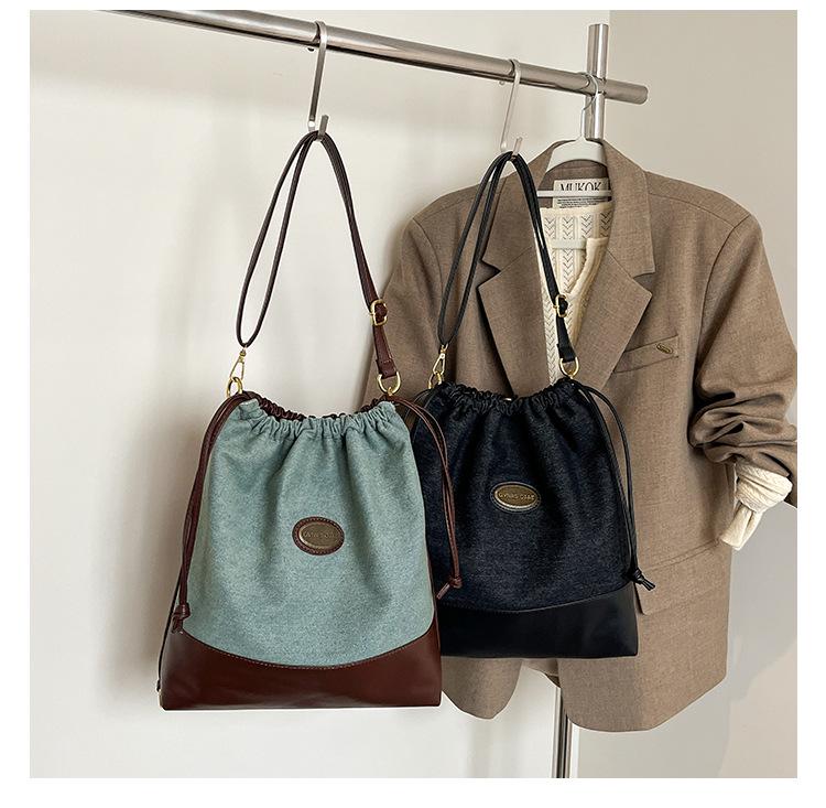 Women's Retro Plaid Hand-Carry Crossbody Commuter Bag, Autumn/Winter Portable Bucket Style