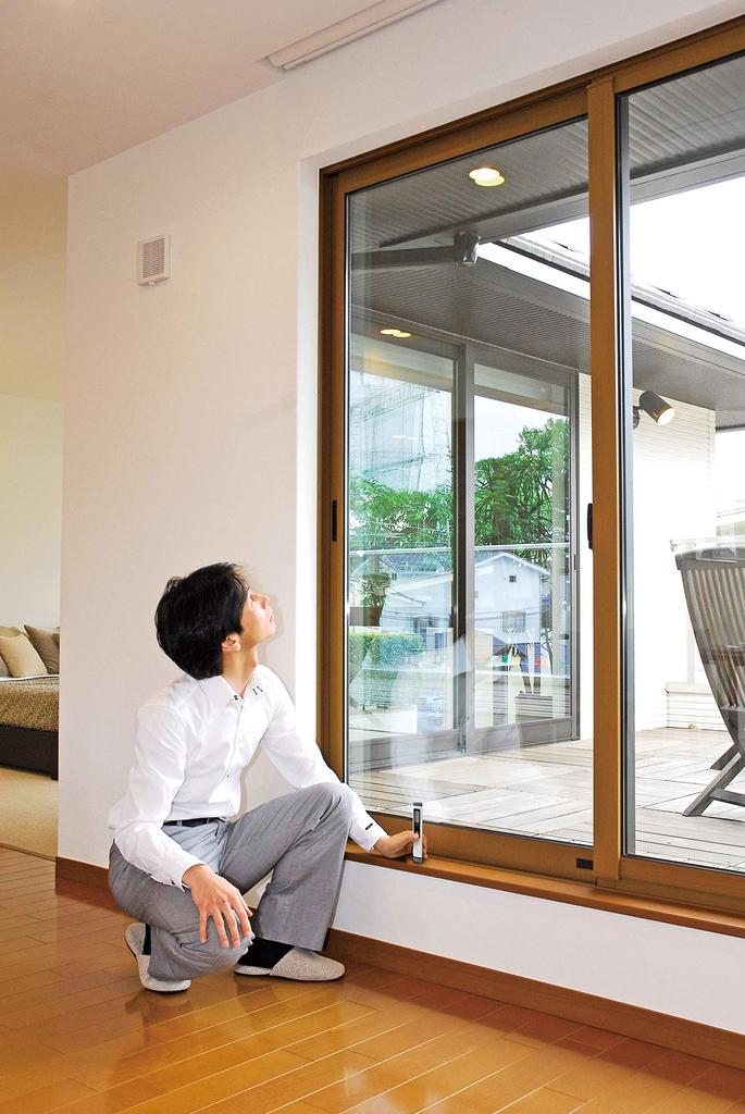 Tajima Laser Distance Meter P15 White PSC Certified Product LKT-P15W