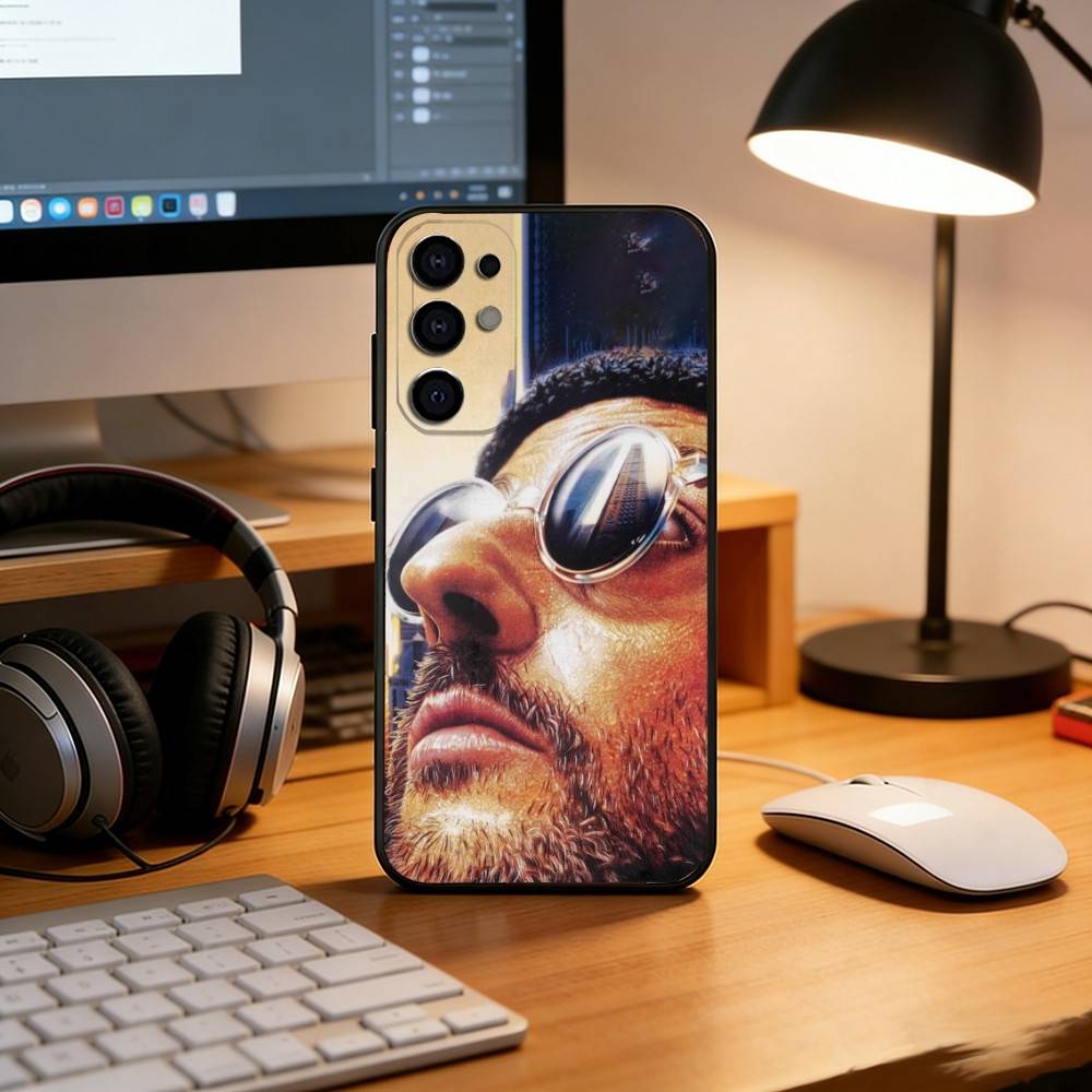 Léon The Professional  Phone Case For Samsung S25,S24,S21,S22,S23,S30,Ultra,S20,Plus,Fe,Soft Silicone Black Cover