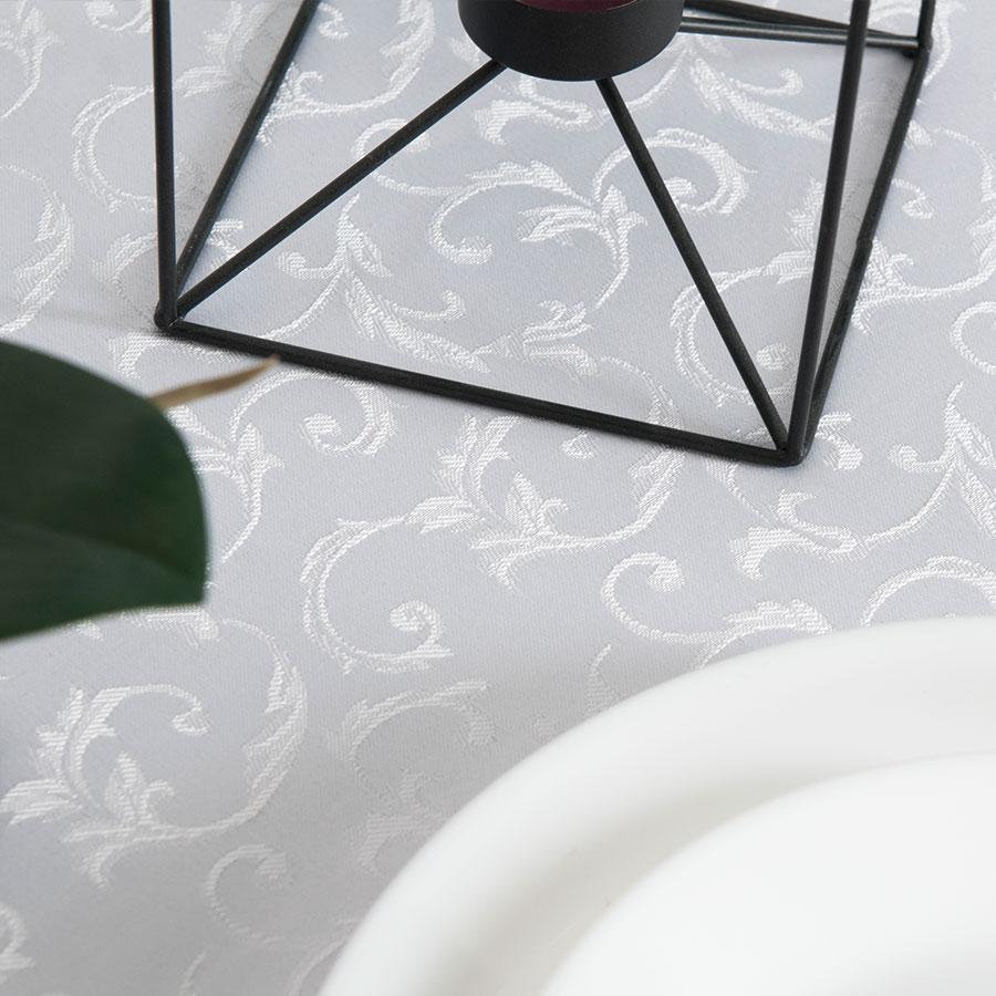 Alan Tablecloth Waterproof White With Ornaments 110X160