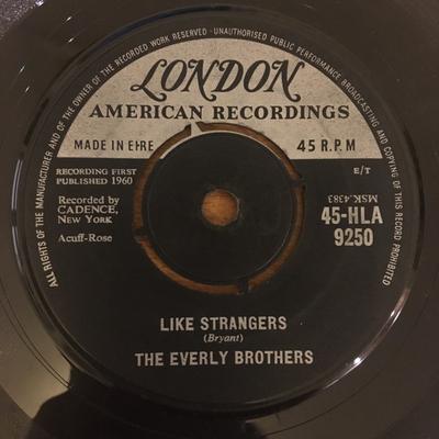 7inch Record EVERLY BROTHERS - Like Strangers / Leave My Woman Alo 45HLA9250 London Records, 1960 UK Rock Used