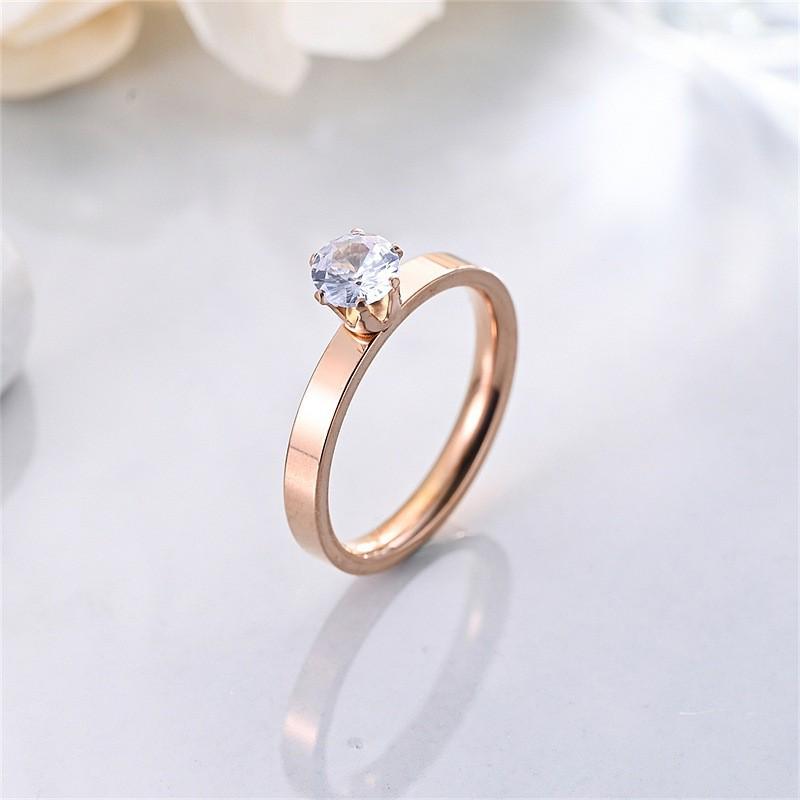 Niche Diamond-Set Titanium Steel Couple Ring - High-End Luxury Jewelry