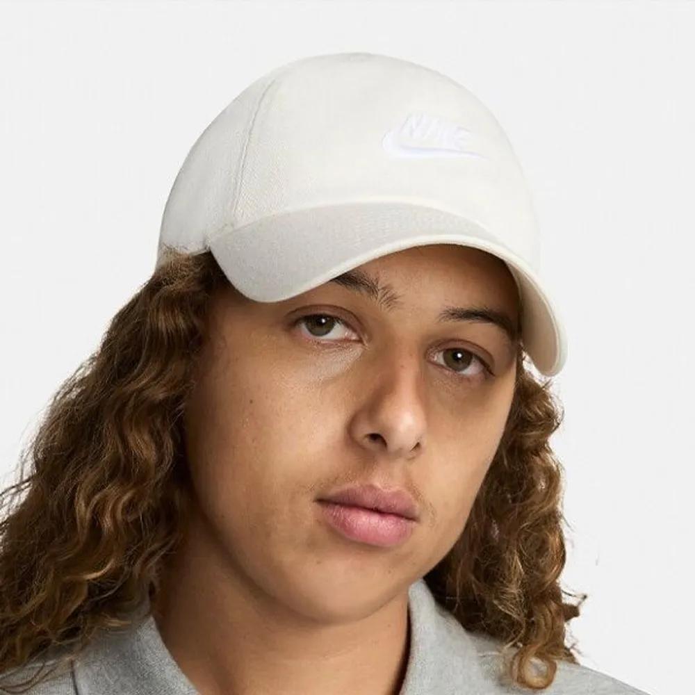 Cap HQS FB5368-133 Club Unstructured Futura Wash Cap 58