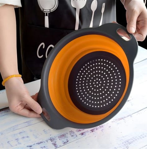 Collapsible Silicone Kitchen Strainer with Handles