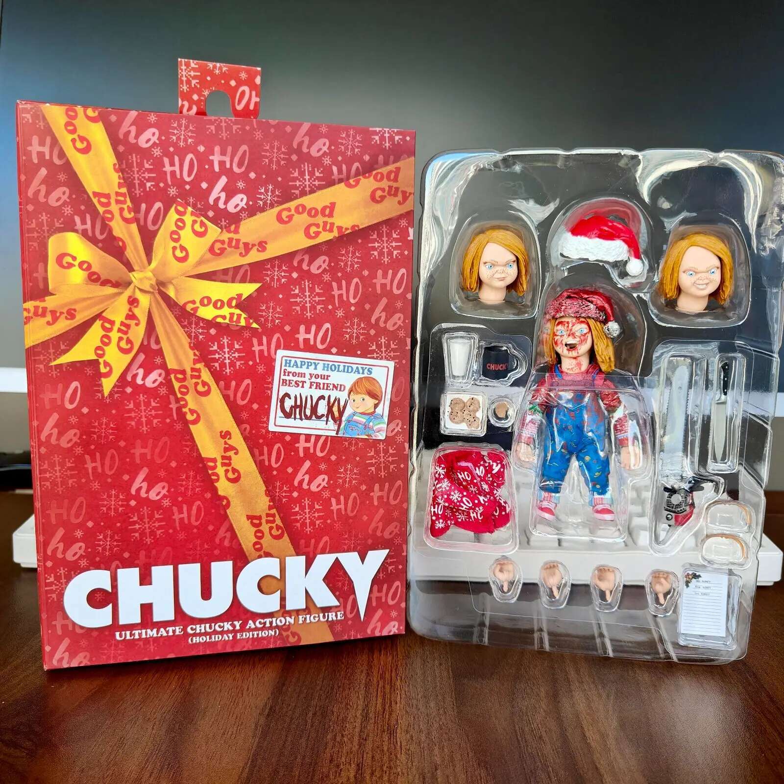 NECA Chucky Christmas Holiday Edition Good