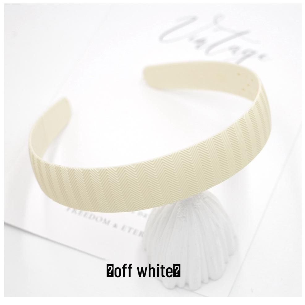 Non-Slip Black Headband with Teeth for Women: Ideal for Face Washing and Outings