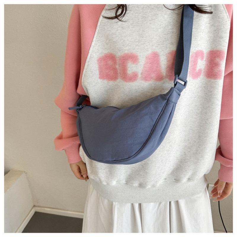 Dumpling Bag Women's Bag Oblique Span Bag New Shoulder Bag Simple Bag Nylon Cloth