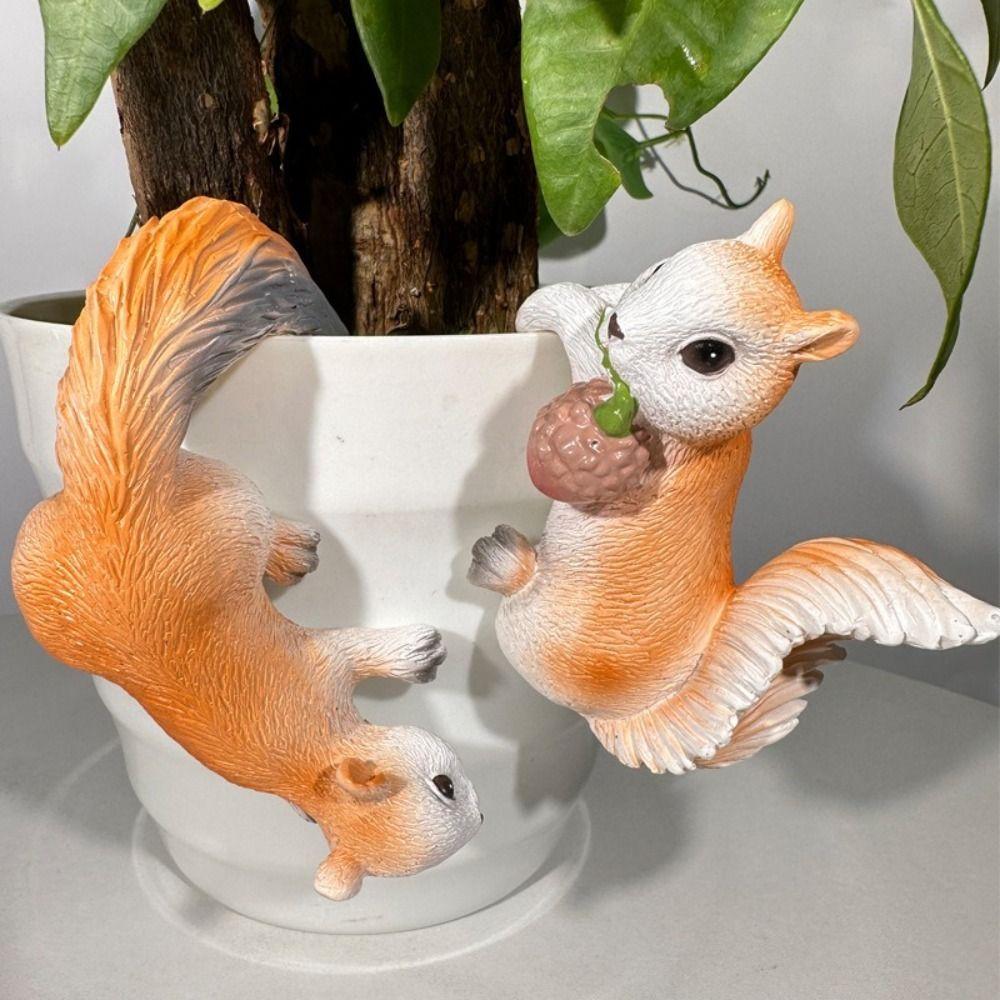 2Pcs Cute Squirrel Basin Hanging Ornament Fence Flower Pot Desktop Ornament New Statue Decorative