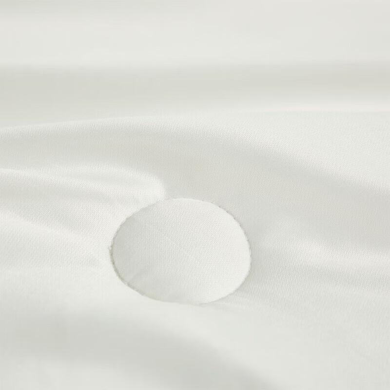 Xifuni Vitality Milk Skin-Friendly Summer Comforter