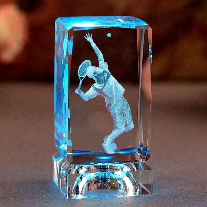 Kreatives Badminton Kristall Leuchtendes Ornament Individuell Graviert Geburtstagsgeschenk Sport Souvenir