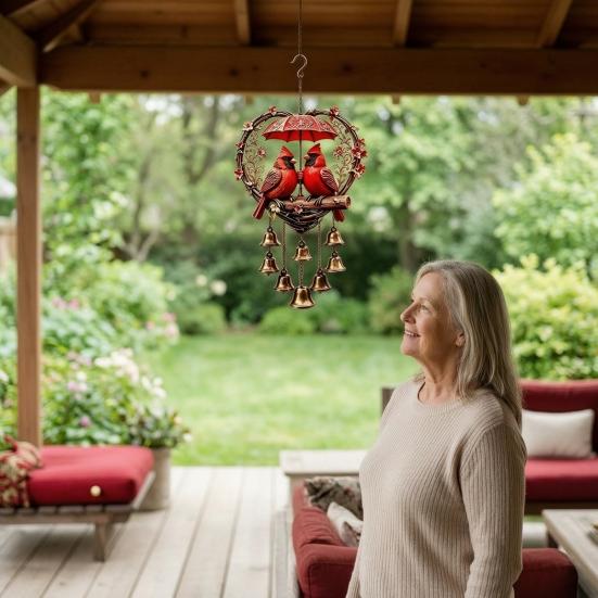 Sunlight Catching Home Decor Heart-Shaped Couple Wind Chime, Honeybee Gnome & Red Bird Outdoor Hanging Decor, Decorative Doorbell