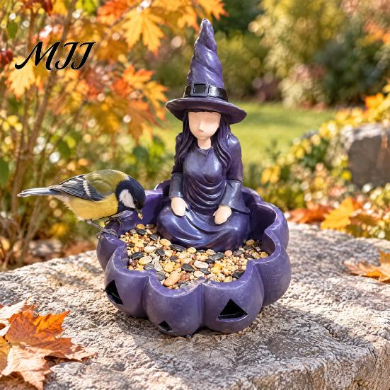 Wild Bird Food Station Meditating Witch Garden Feeder, Halloween Resin Sitting Statue Holiday Gifts for Gardeners Outdoor Wall Mounted Feeder