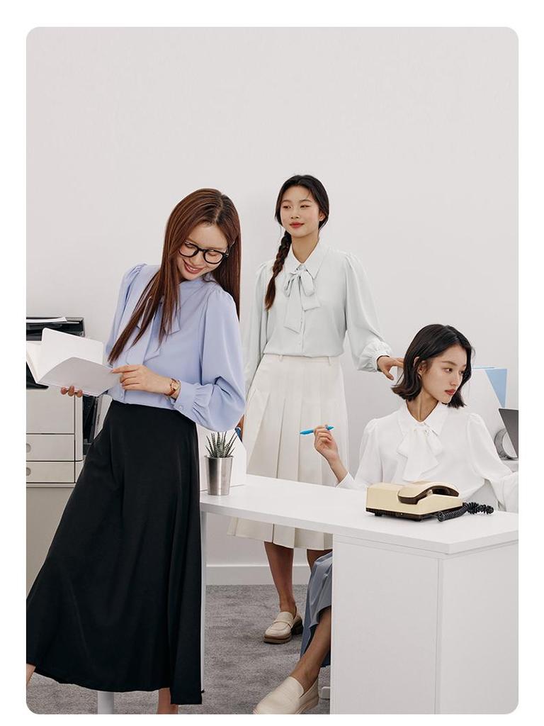 Women's White Short Sleeve Chiffon Bow Blouse - Professional Formal Top for Interview Suit