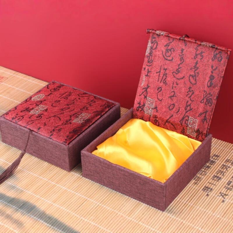 Year of the Horse Chinese Style Massage Comb Gift Set