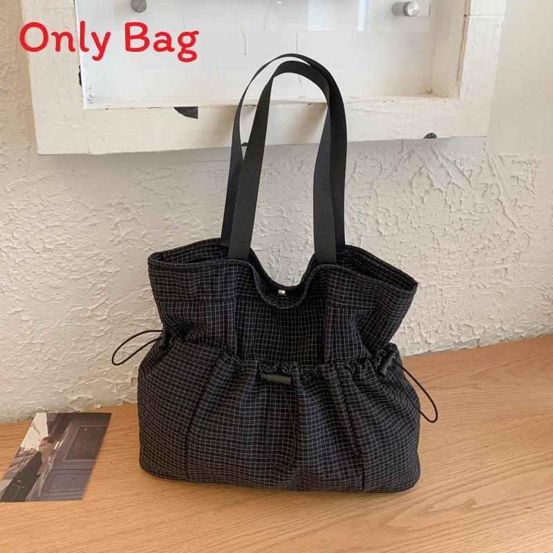 Nylon Casual Shoulder Bag With Wrinkled Design And Large Capacity For Travel And Daily Use