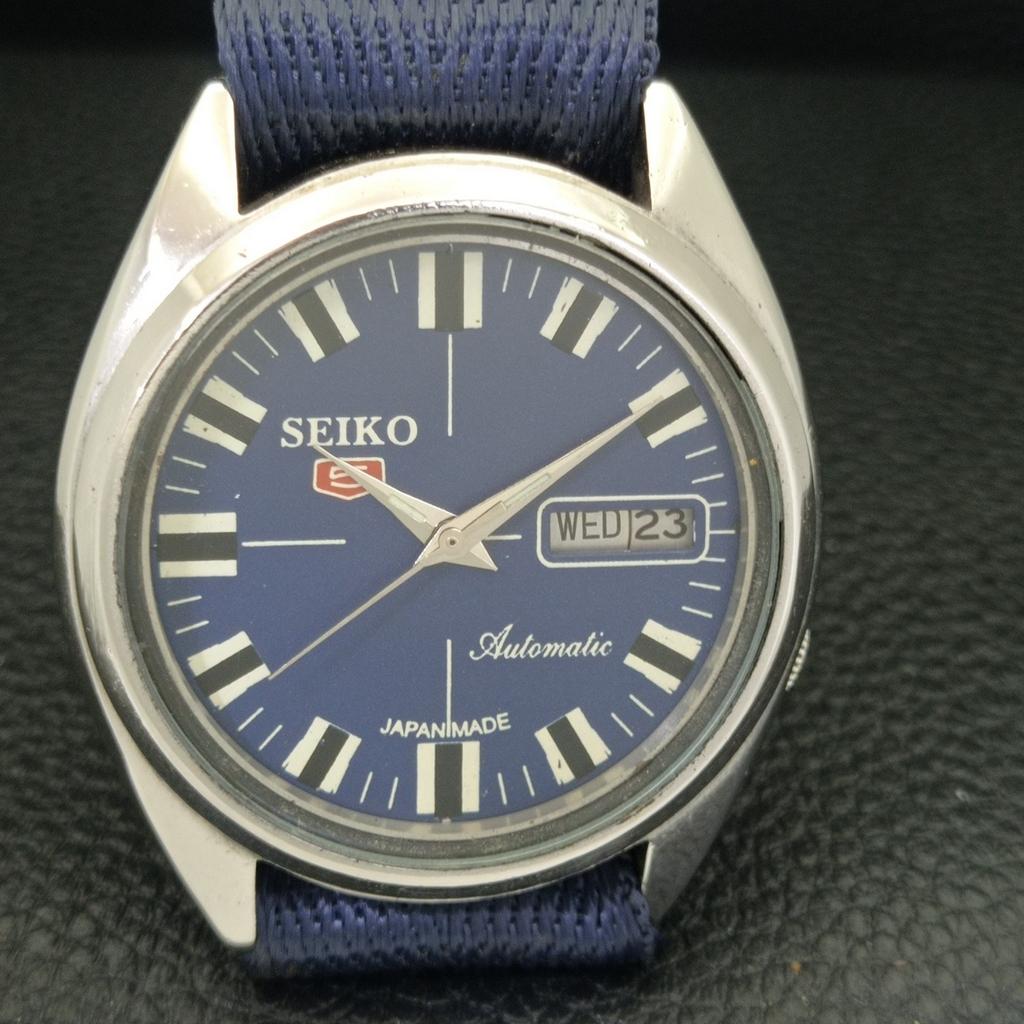 VINTAGE SEIKO 5 AUTOMATIC JAPAN 7009A MENS BLUE COLOR DIAL WATCH A702109-5 R208-a702109