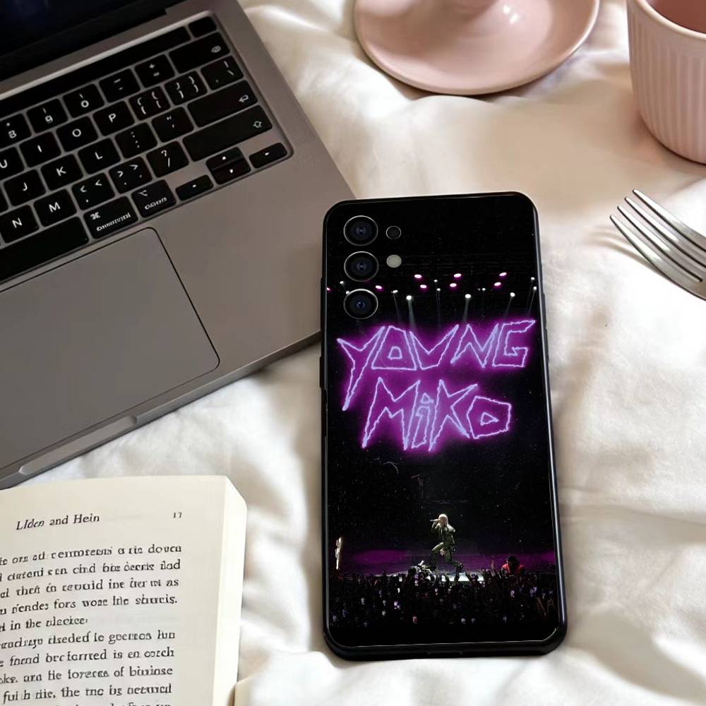 Singer Y-Young Mikos Phone Case For Samsung S25,24,23,22,30,21,10,9,Ultra,Plus,Lite,FE,4,5 G Soft Black Case