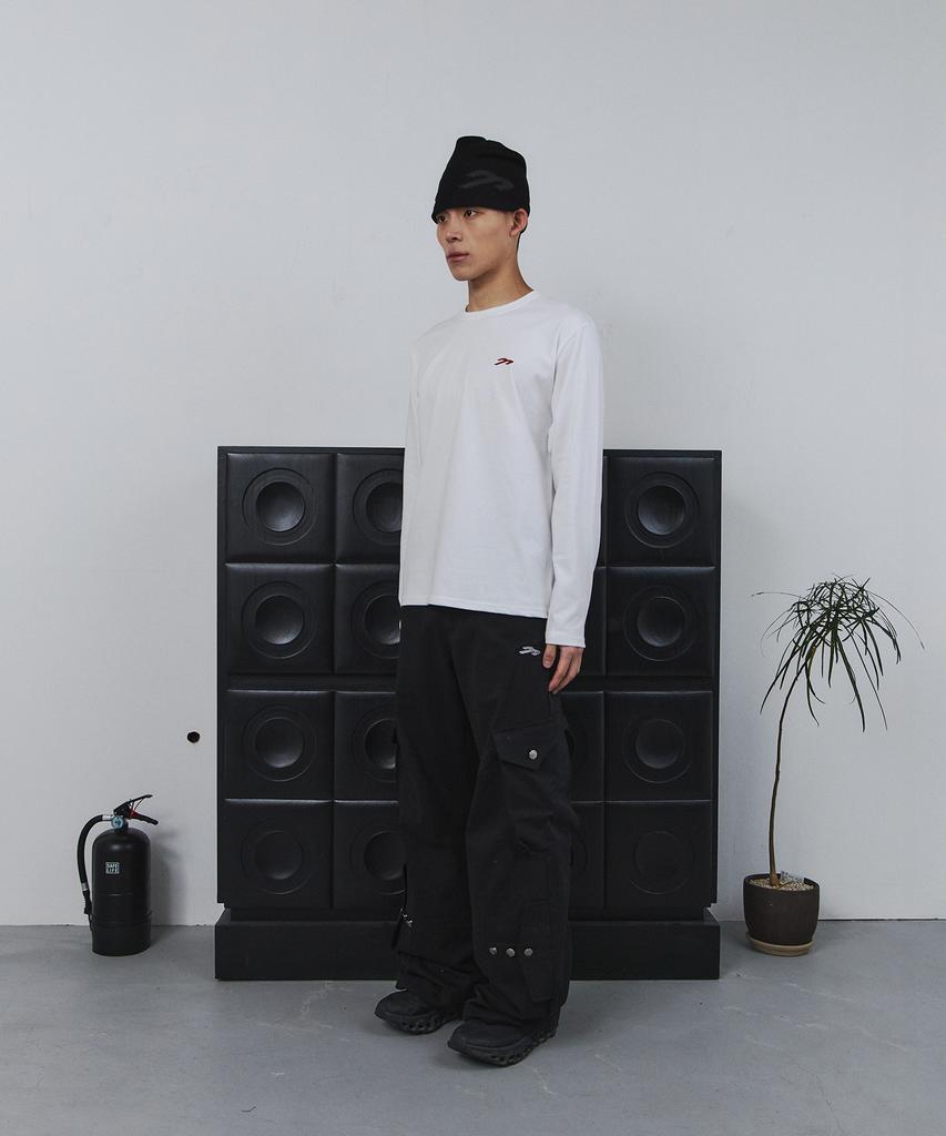 Tansanmageunesyum Cotton Wide Cross Cargo Pants (Black)