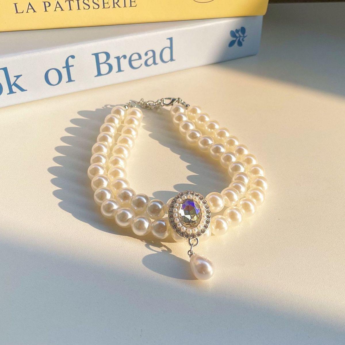 

Princess Gem Pearl Double-Layer Necklace Pendant for Dogs and Cats White Gem Double Layer Pearl